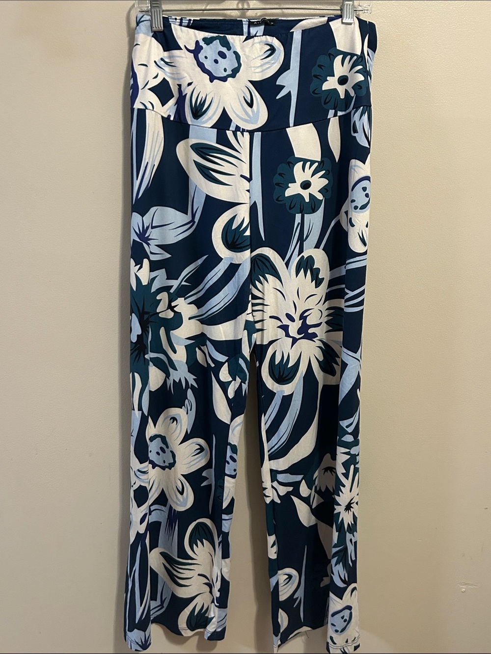 Arolina Blue Floral Wide Leg Palazzo Lounge Pants Size M Stretchy